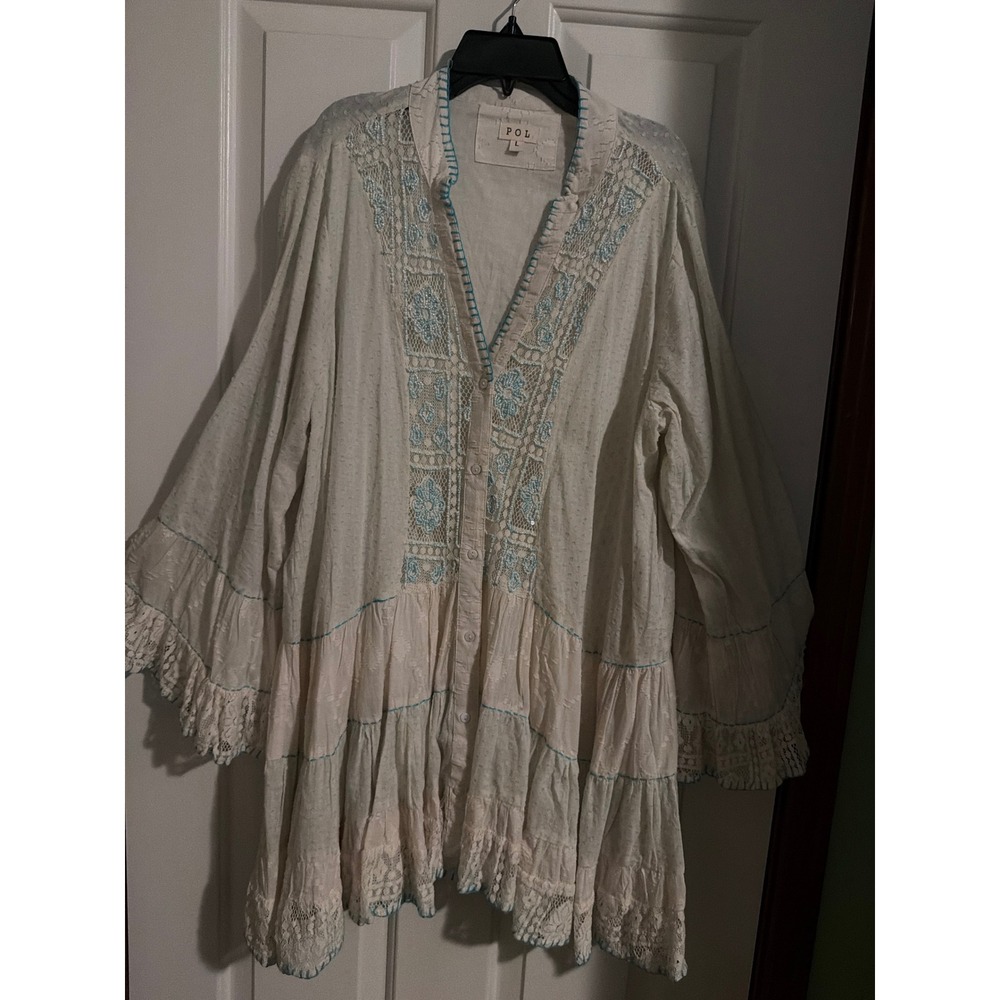 POL Clothing Boho Lace Beaded Tiered Tunic Top Cream Blue Bell Sleeve Large